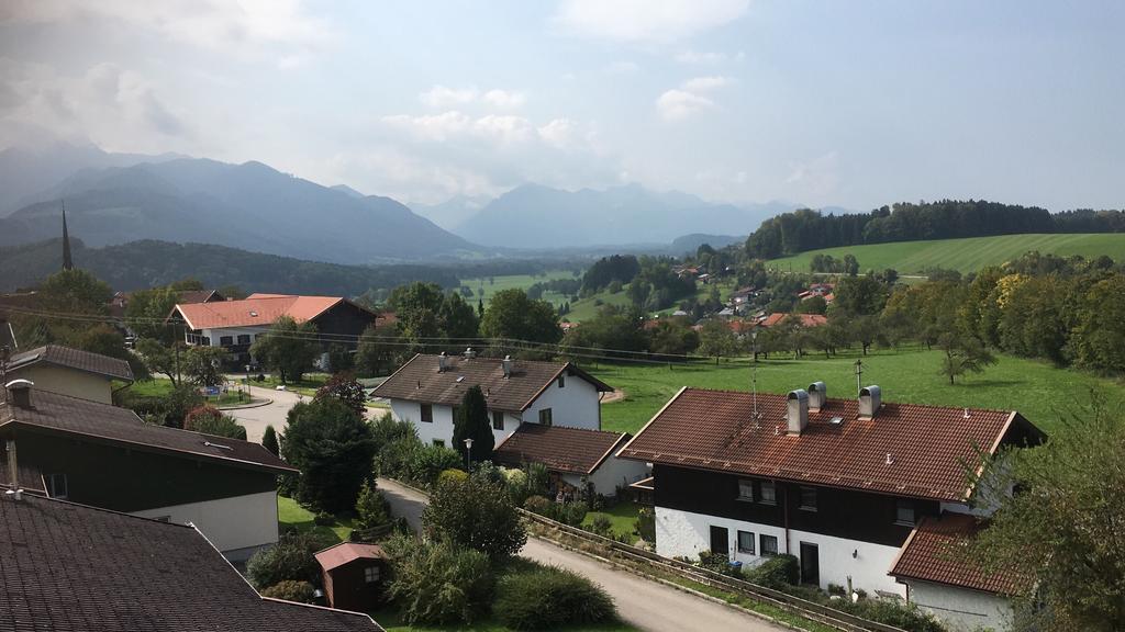 Chiemgau Hotel Viktoria Grabenstatt Exterior photo